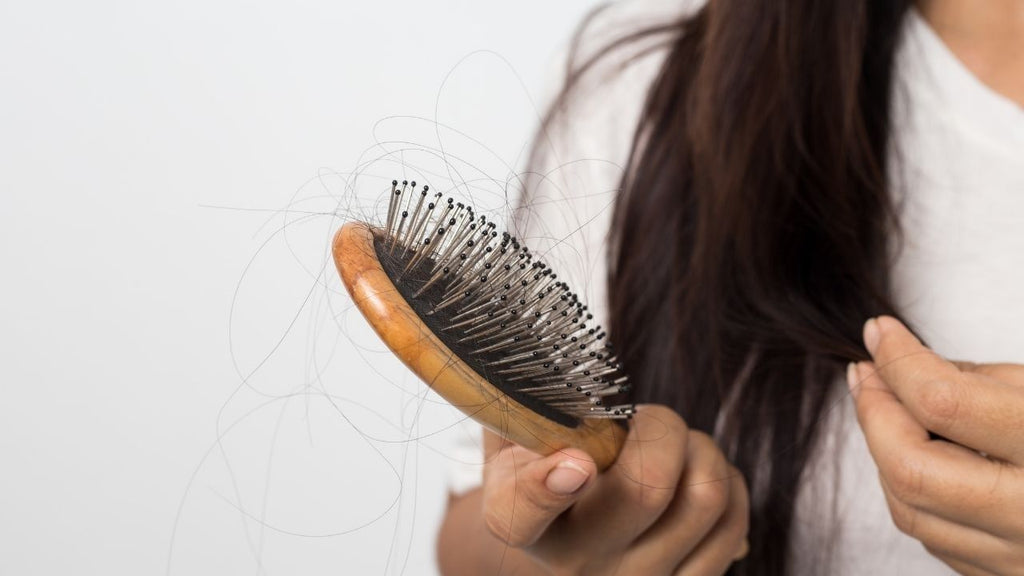 Como tratar a queda de cabelo pós-covid