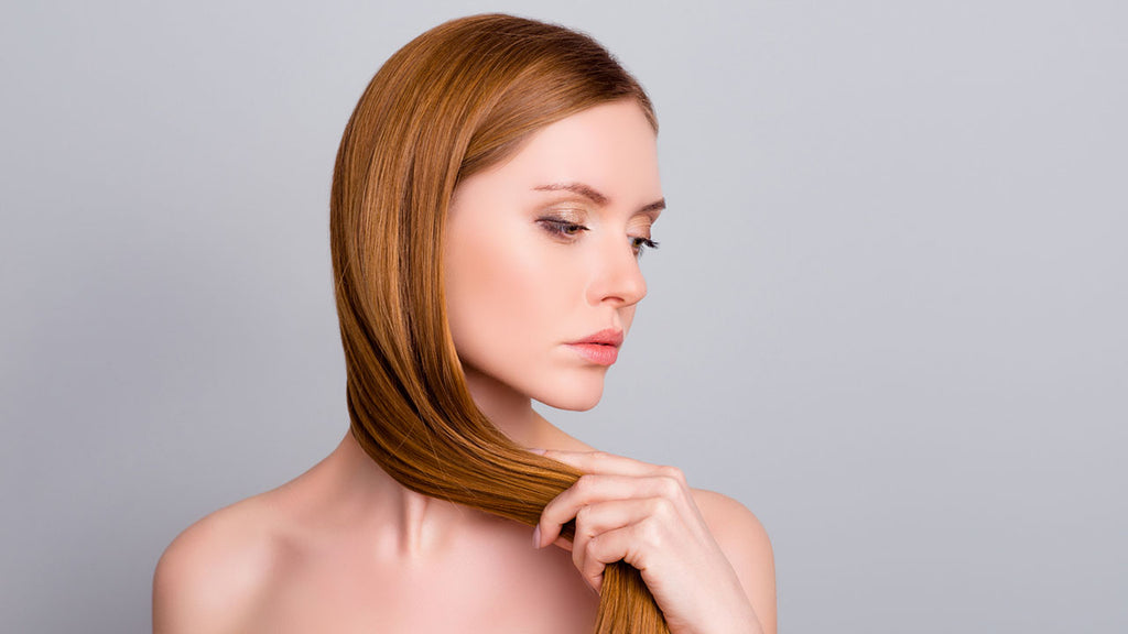 Aprenda de uma vez por todas como evitar a oleosidade no cabelo!